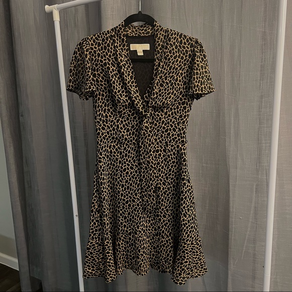 Michael Kors Leopard Chiffon Tie-Neck Dress - Picture 3 of 4